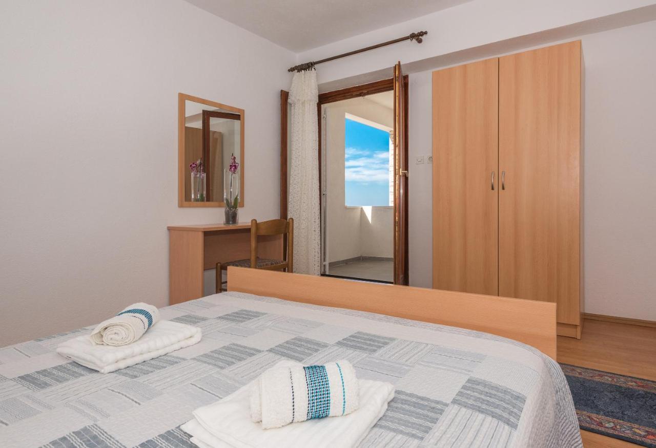 Apartman Pinto Makarska Habitación foto
