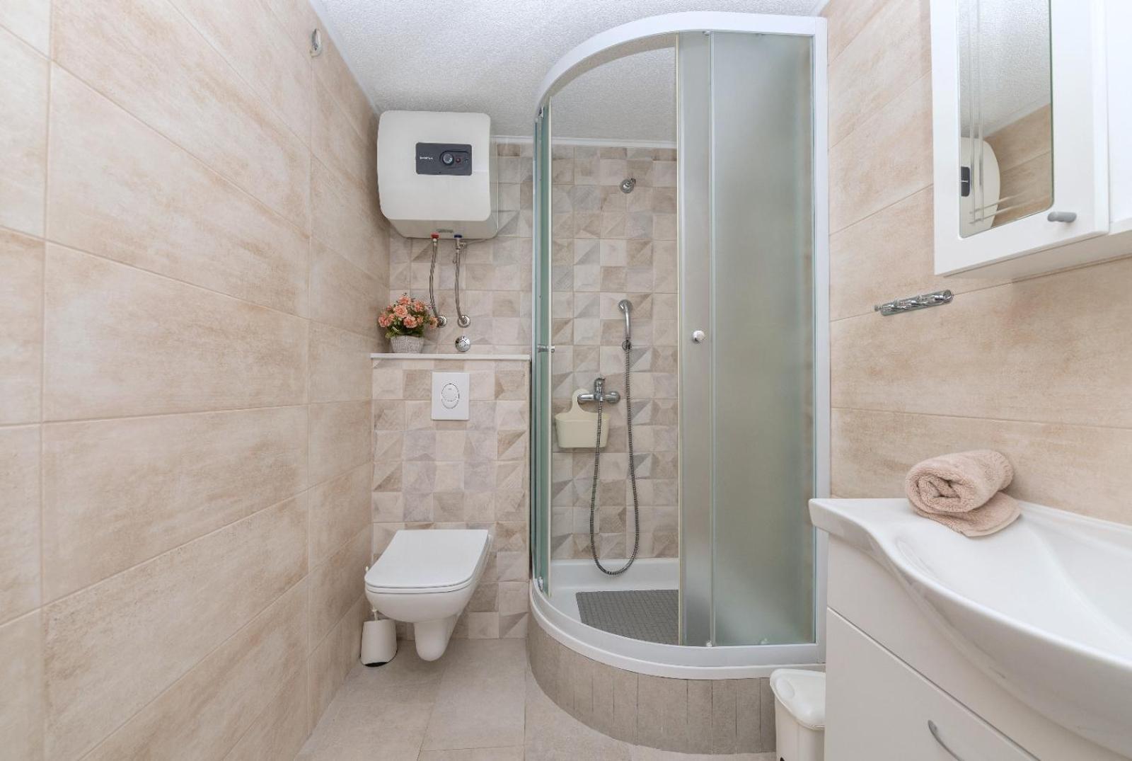 Apartman Pinto Makarska Exterior foto